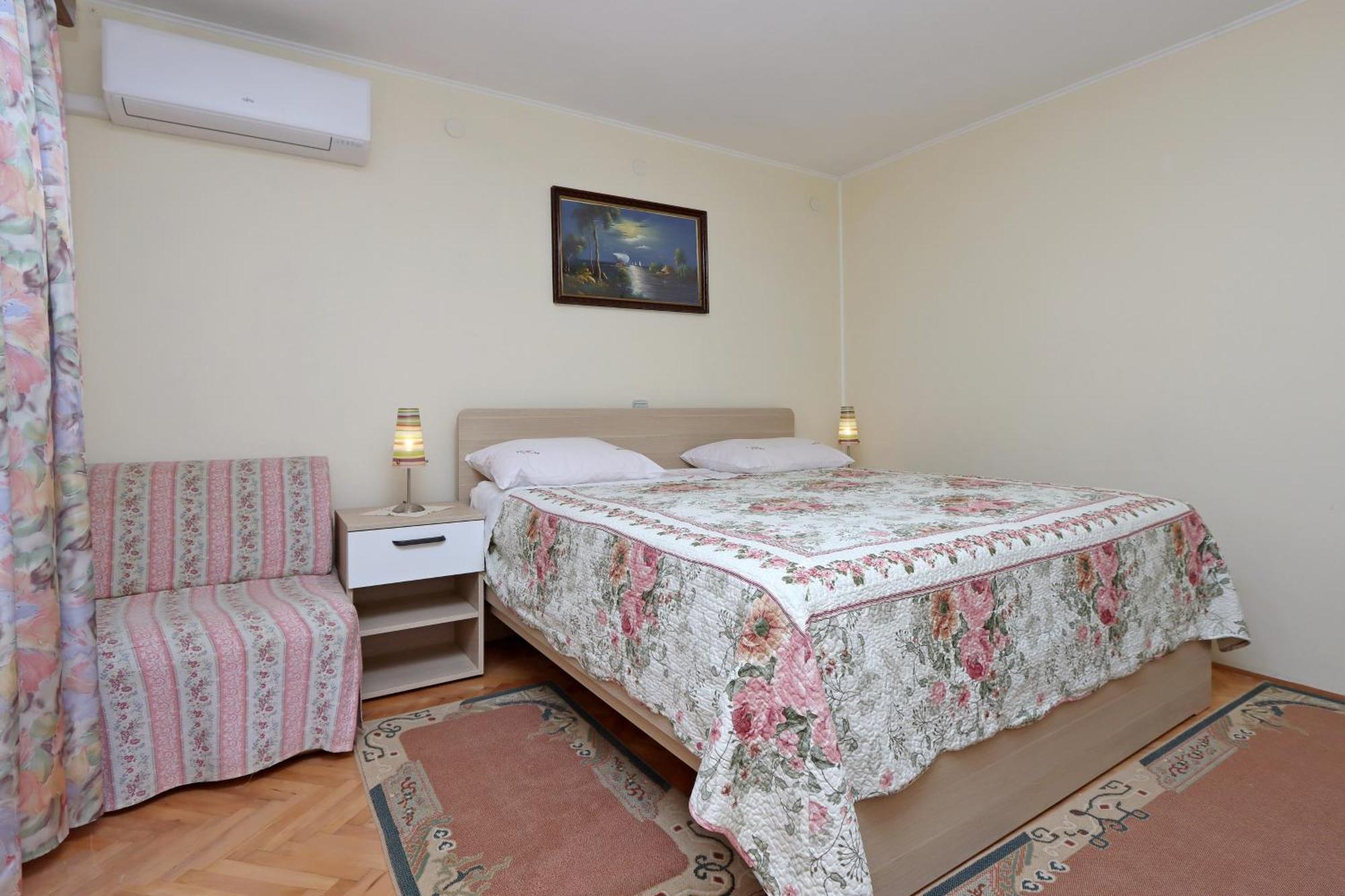 Apartments With A Parking Space Icici, Opatija - 7788 Værelse billede